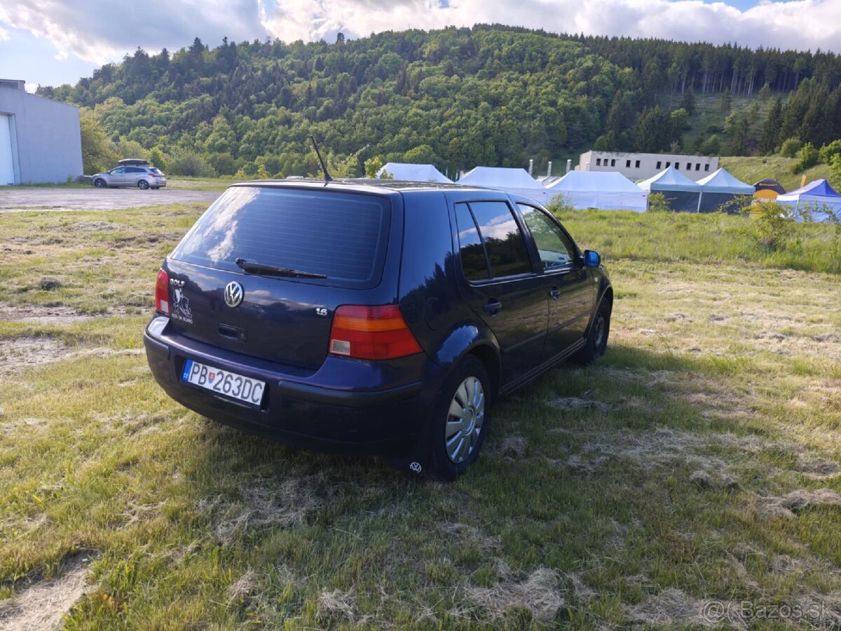 VW Golf IV. 1.6 74kw - 6