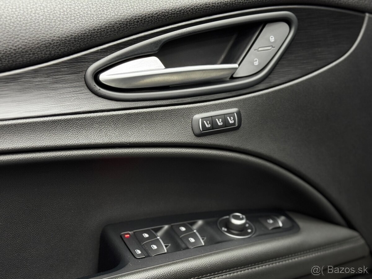 Alfa Romeo Stelvio 2.2 JTDM 154kw Q4 AWD A/T,99tisíc km, - 6