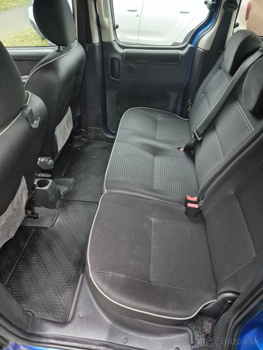 Peugeot partner 1,6 benzin - 6