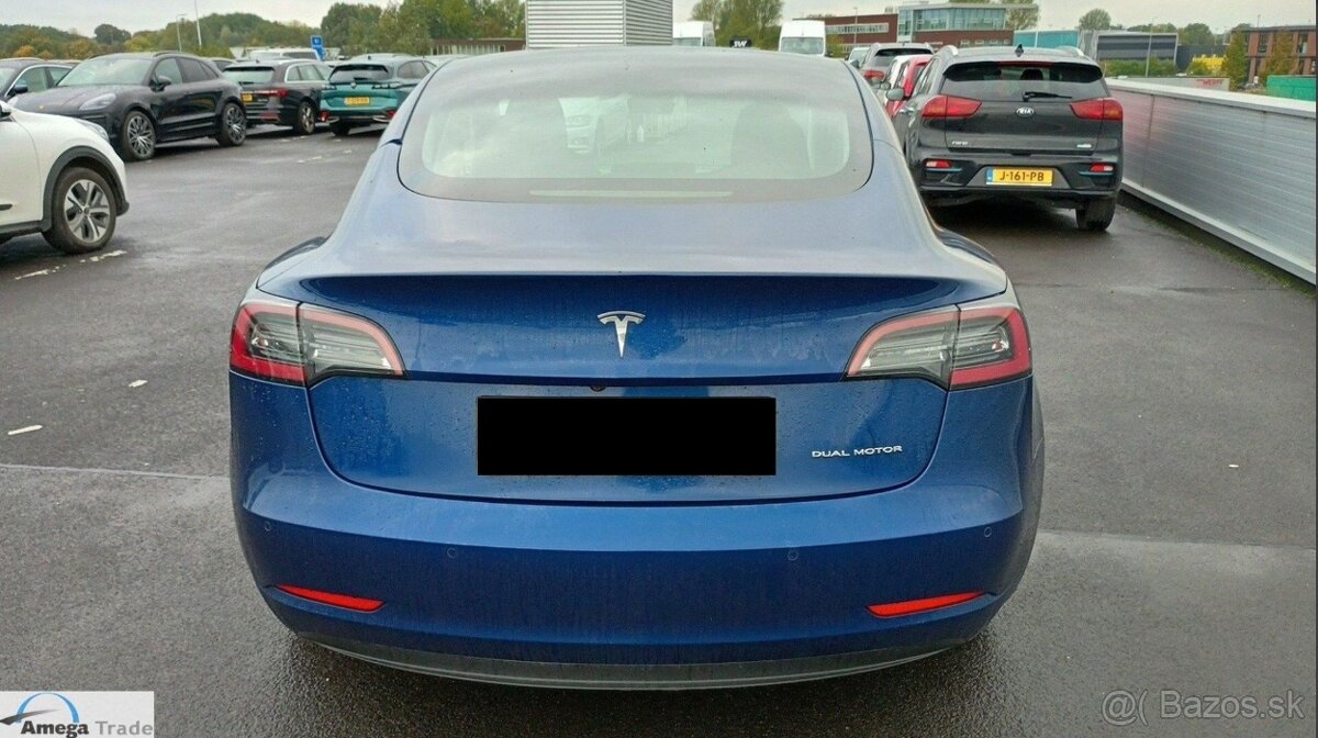Tesla Model 3 LR, tepelné čerpadlo, LED Matrix - 6