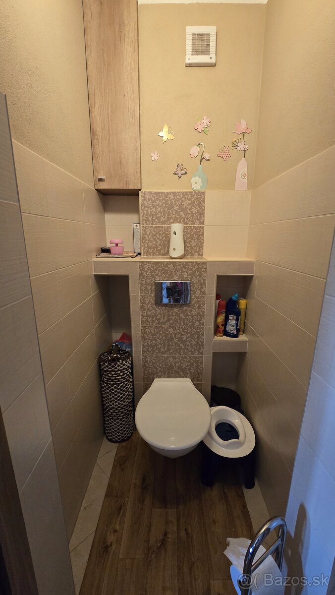 Predaj priestranného rodinného domu vo Vozokanoch pri Galant - 6