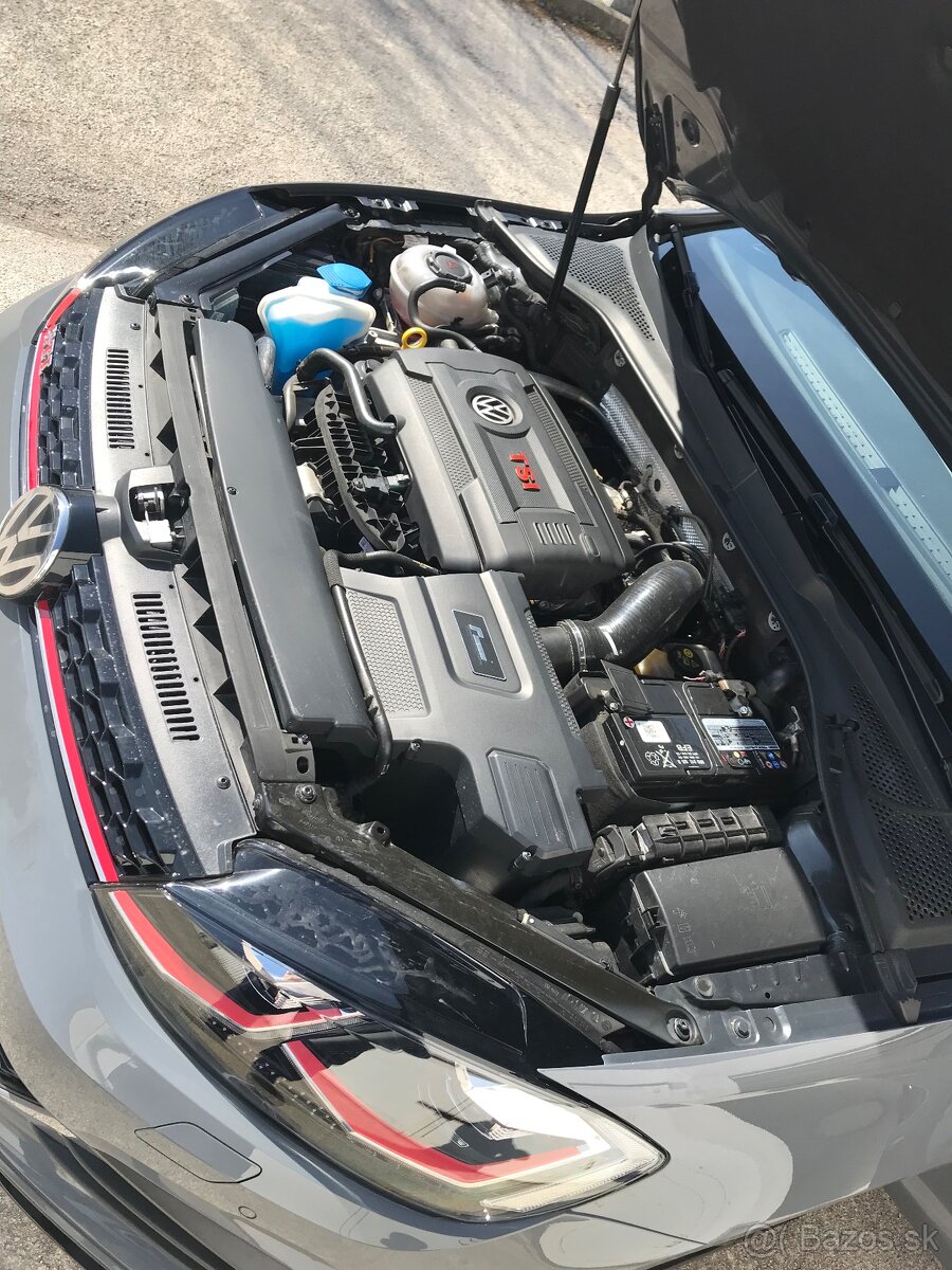 VW Golf GTI TCR - 6