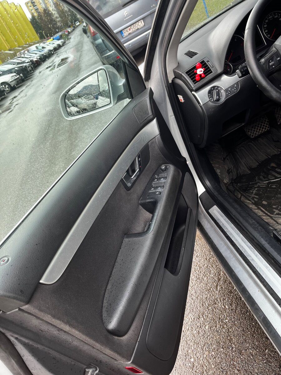 Predám Audi a4 b7 Quattro - 6