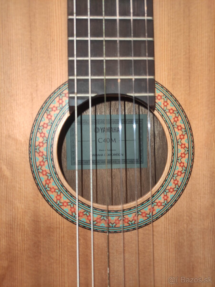Klasická gitara Yamaha C40M - 6