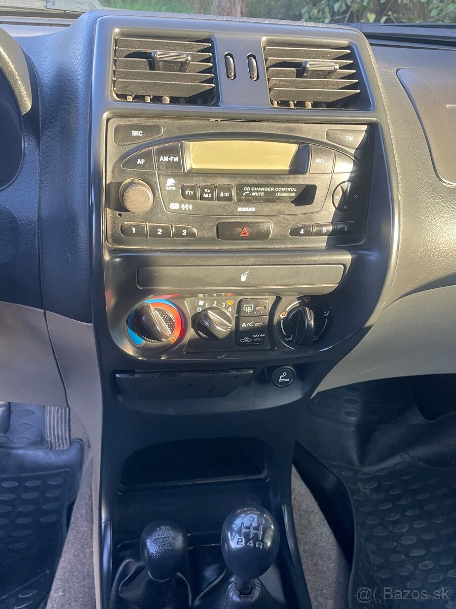 Nissan Terrano II 2.7TDi 4x4 - 6