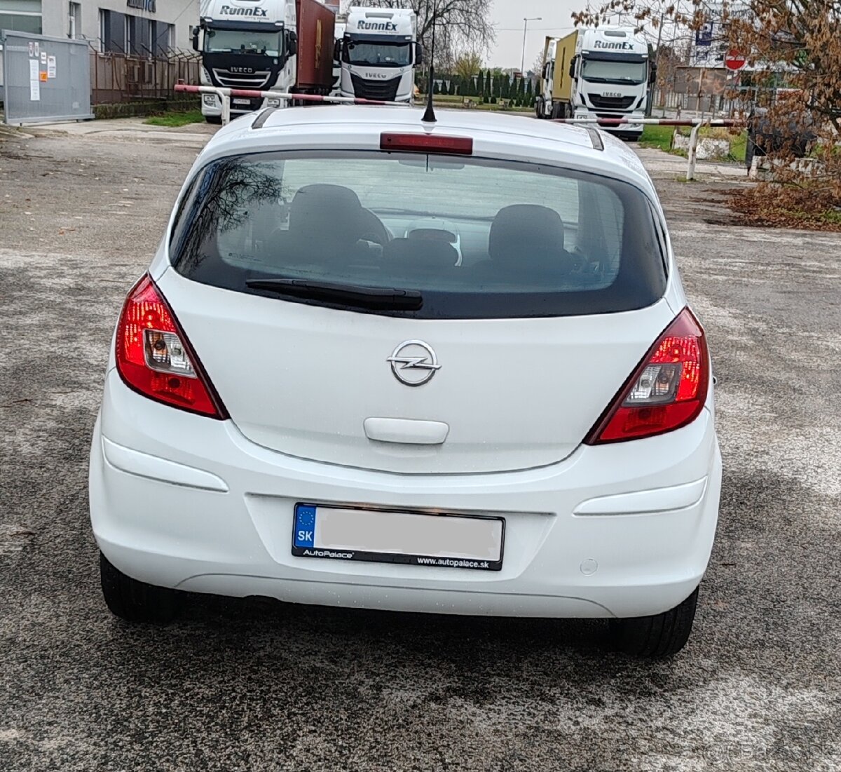 Opel corsa D facelift 1.2 16v 2012 - 6
