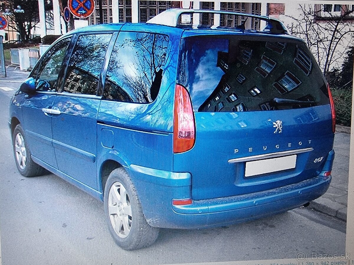 zadné svetlá Peugeot 807 - 6