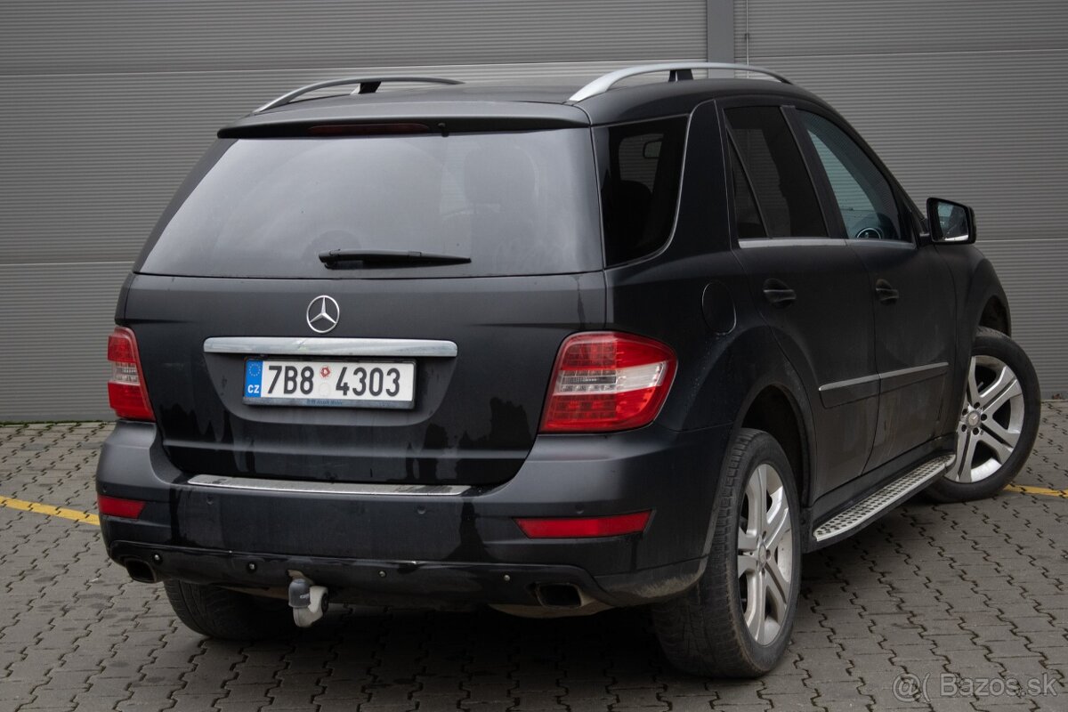 Mercedes-Benz ML350 3.0 CDI - 6