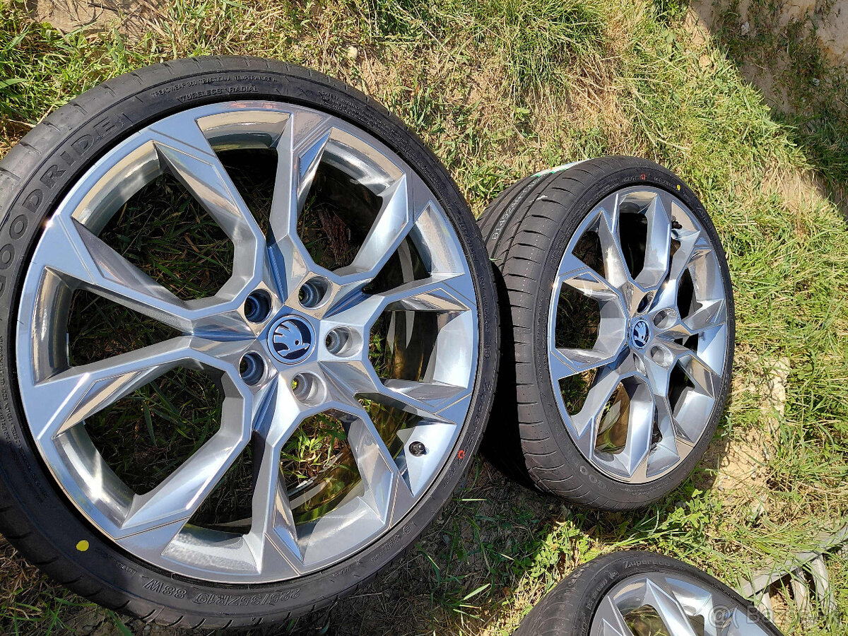 19" Skoda Octavia RS - Xtreme chrom - 6