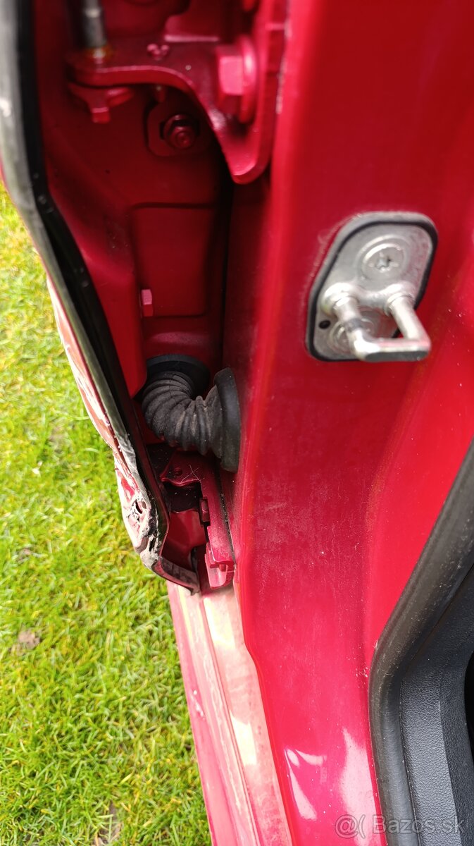 Peugeot 308GT, 2009, 175koní - 6