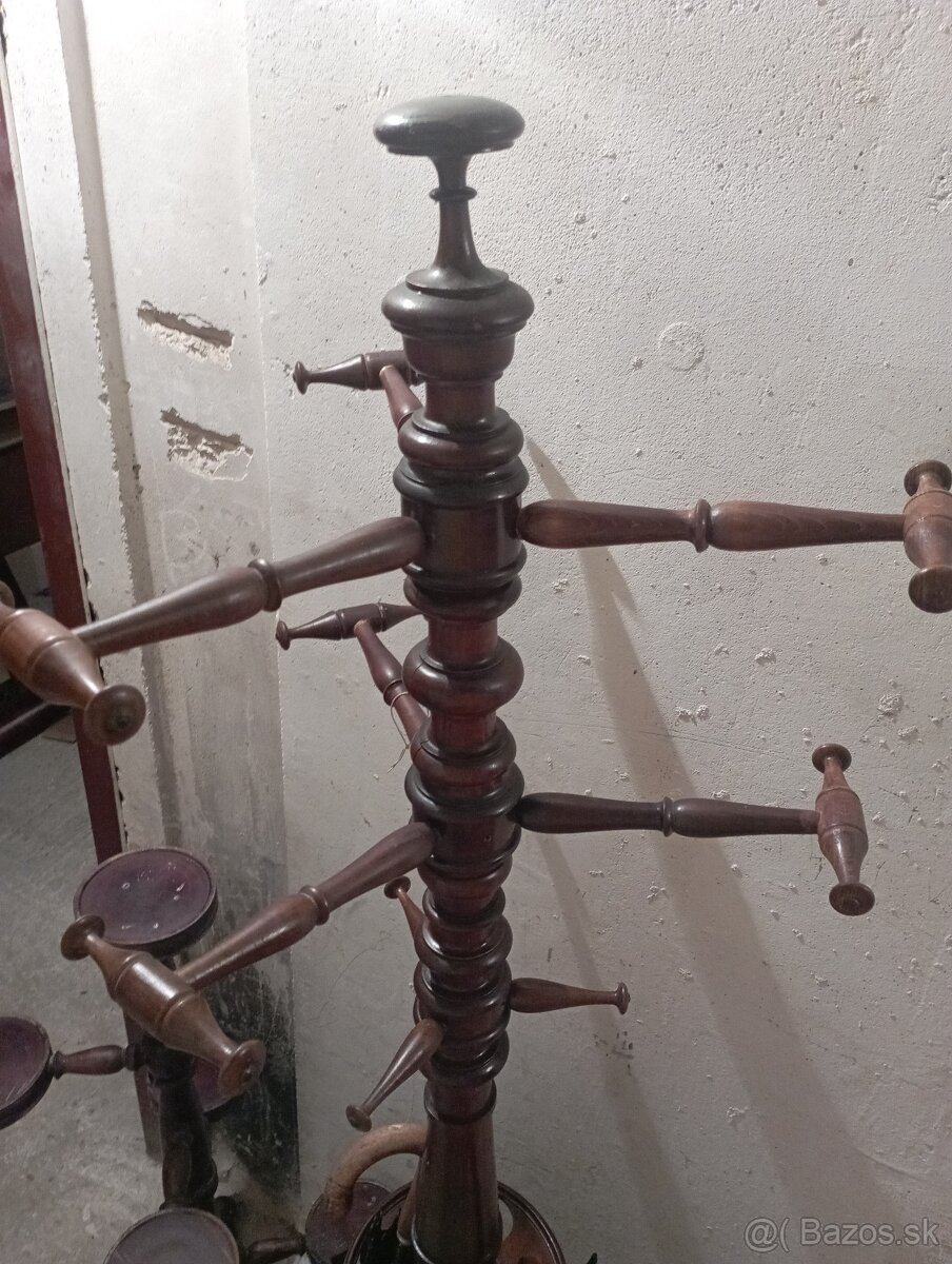 Starožitný vešiak drevo - 6