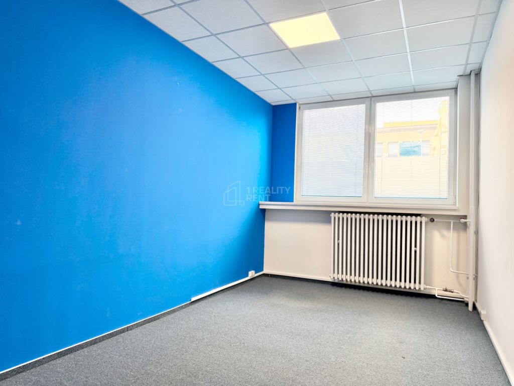 Ponúkame na prenájom obchodné priestory s rozlohou 108 m² - - View 6