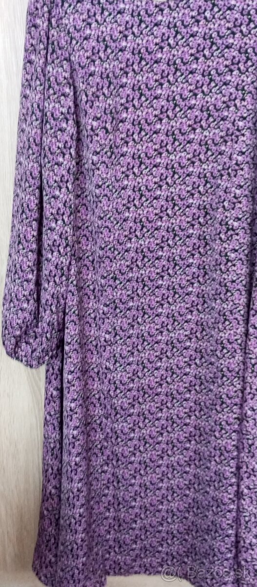 Kvetinkove fialové šaty s dlhým rukávom Xl - 6