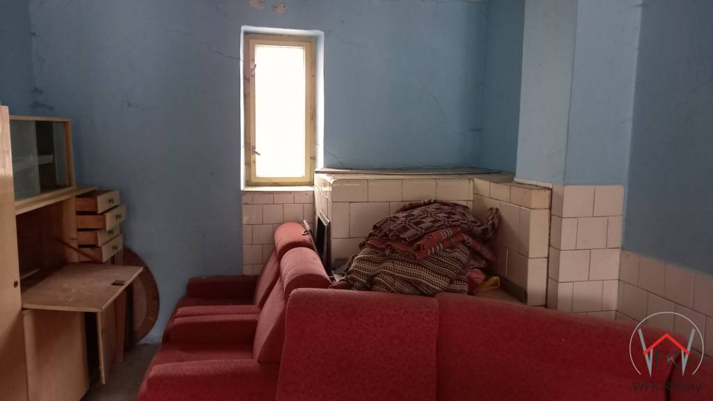 Na predaj gazdovský dom v obci Závada - 6