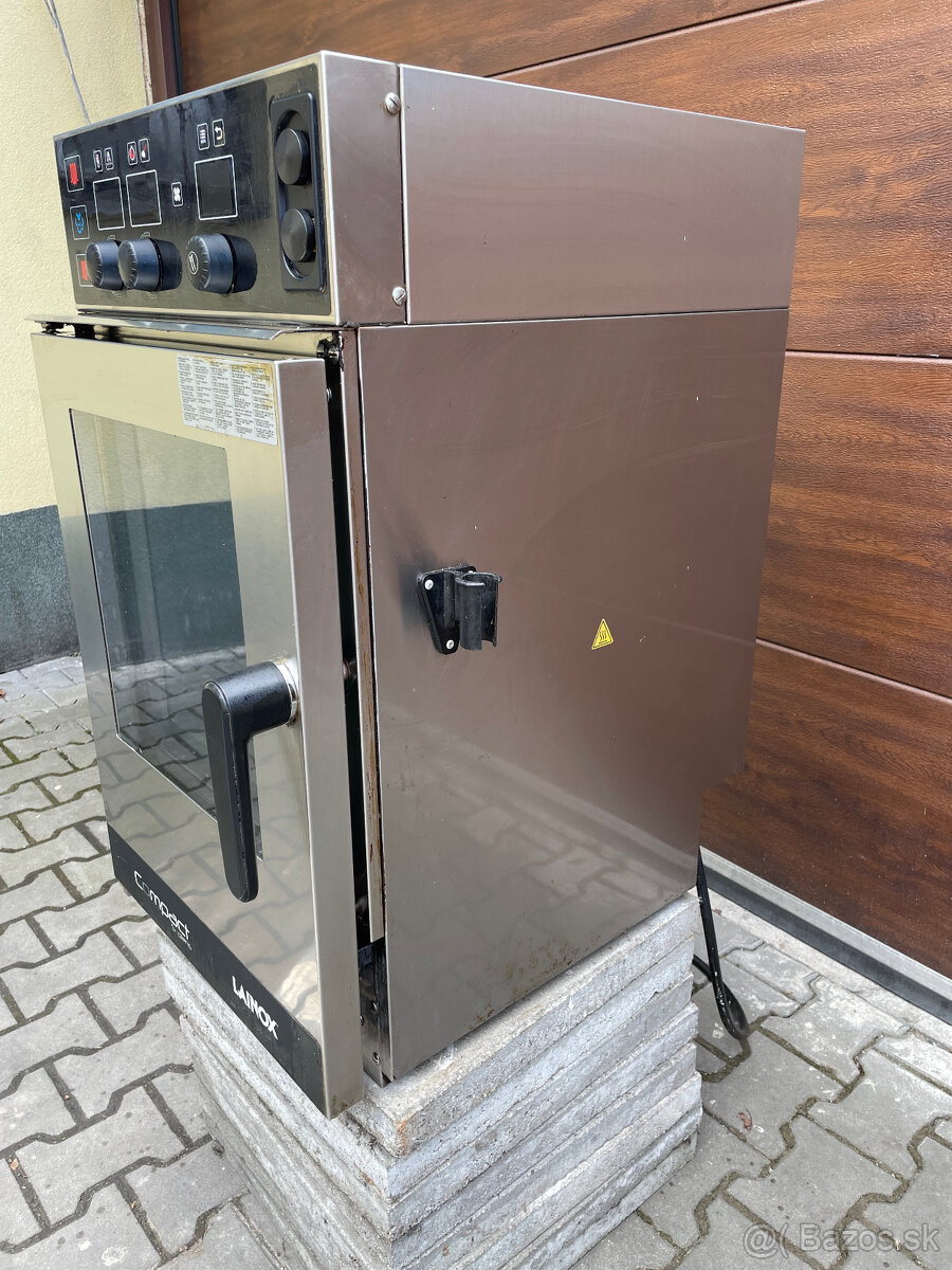 Profesionálny konvektomat Lainox COES026R - 6