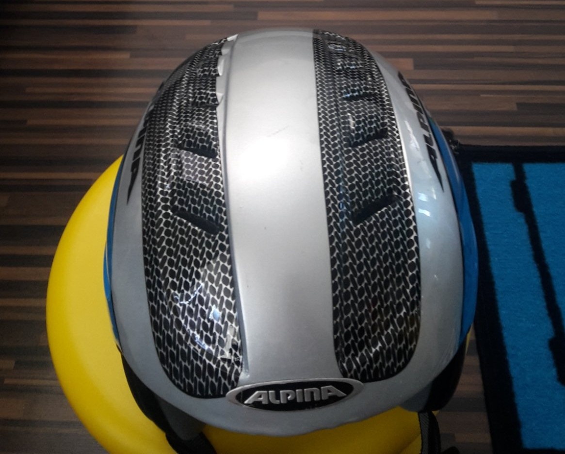 LYŽIARSKA PRILBA ALPINA CARAT - ĽAHKÁ A KVALITNÁ - 6