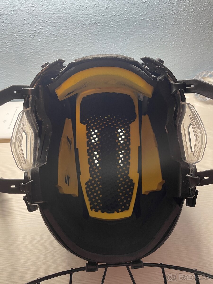 Hokejová prilba ccm - 6