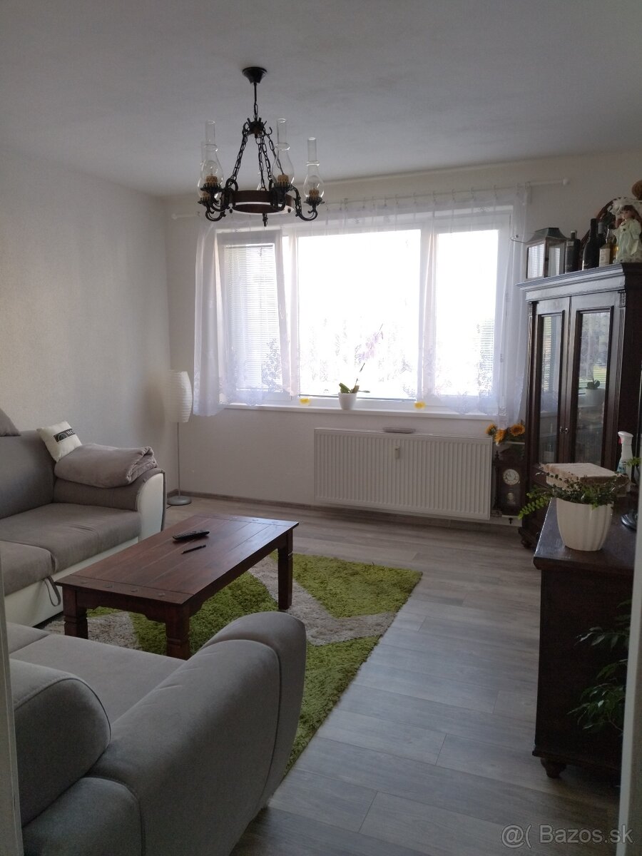 Prenajmem 2-izbový byt Dubnicka - 6