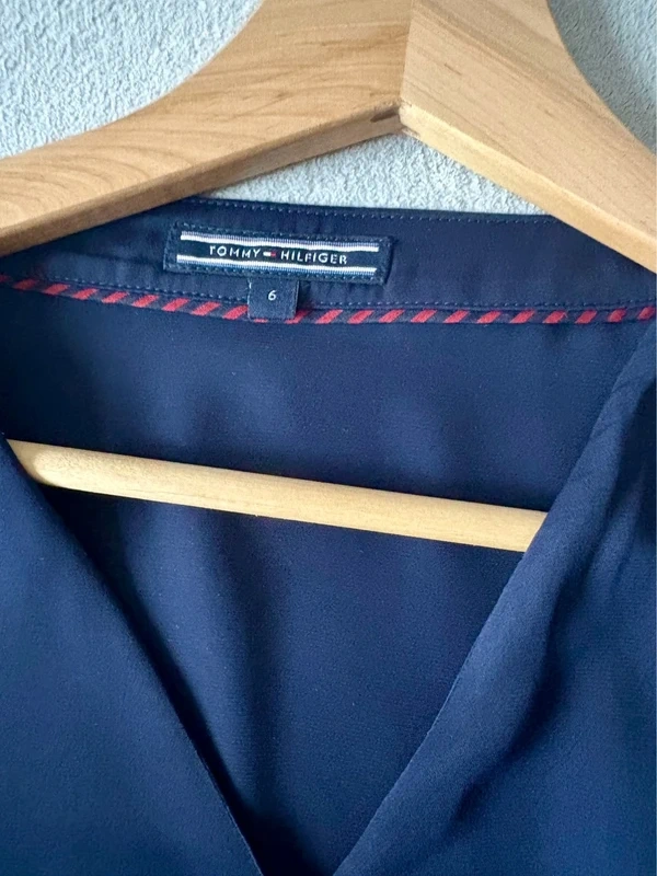 Tommy Hilfiger blúzka - 6