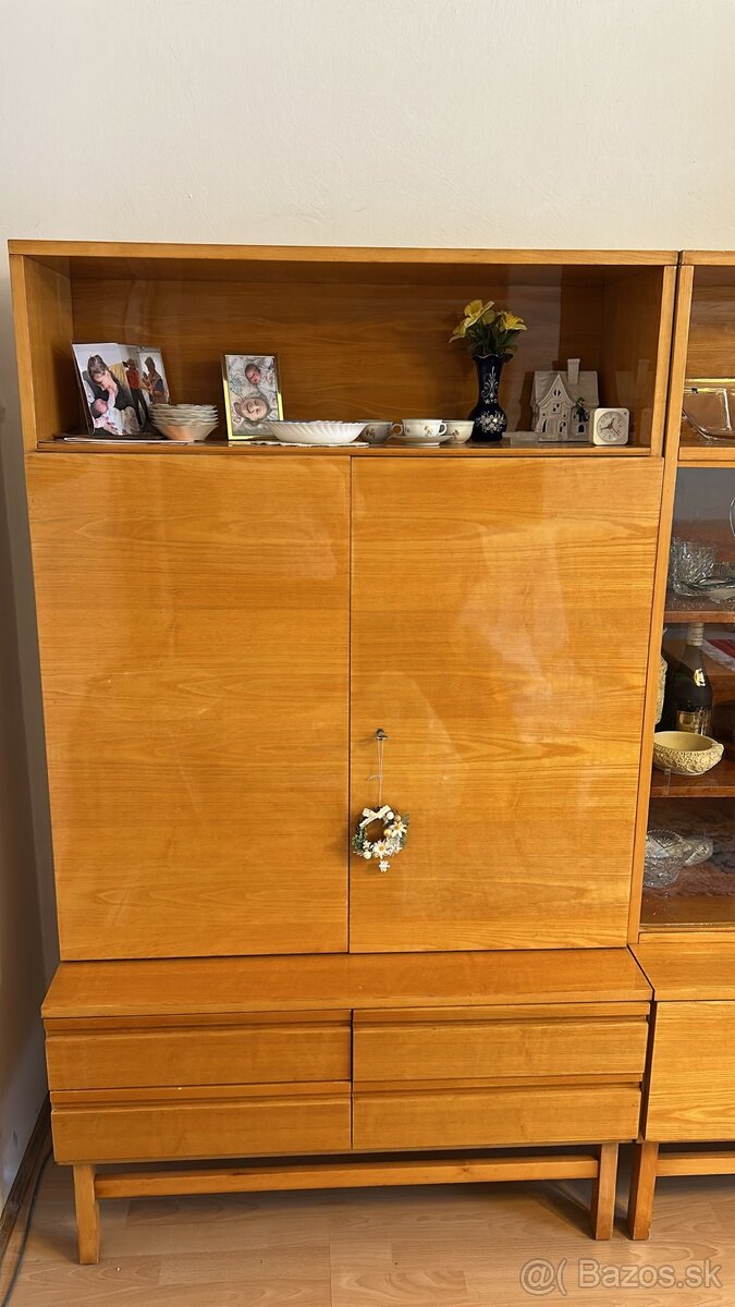 Retro obývačková stena v top stave - 6