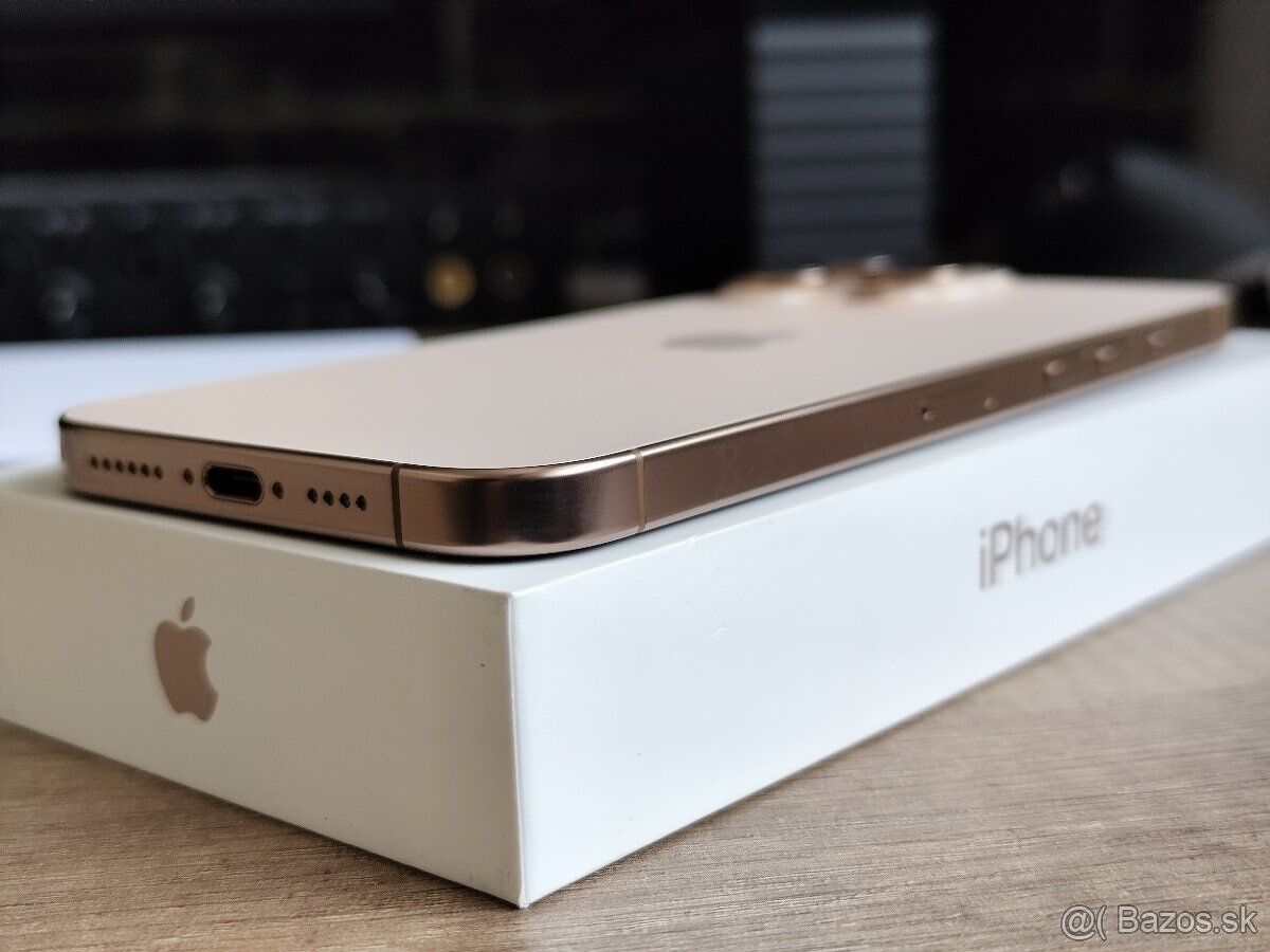 Apple iPhone 16 Pro Max 256GB Desert Titanium v záruke - 6