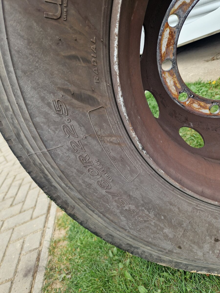 Hankook 295/80 R22.5 - 6