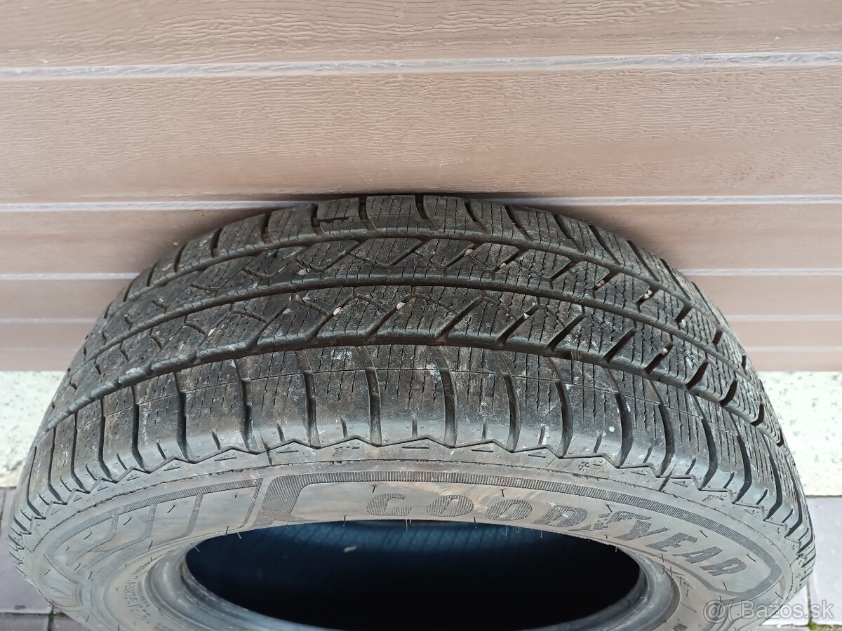 Goodyear Vector 4Seasons Cargo 205/65 R16C - 6