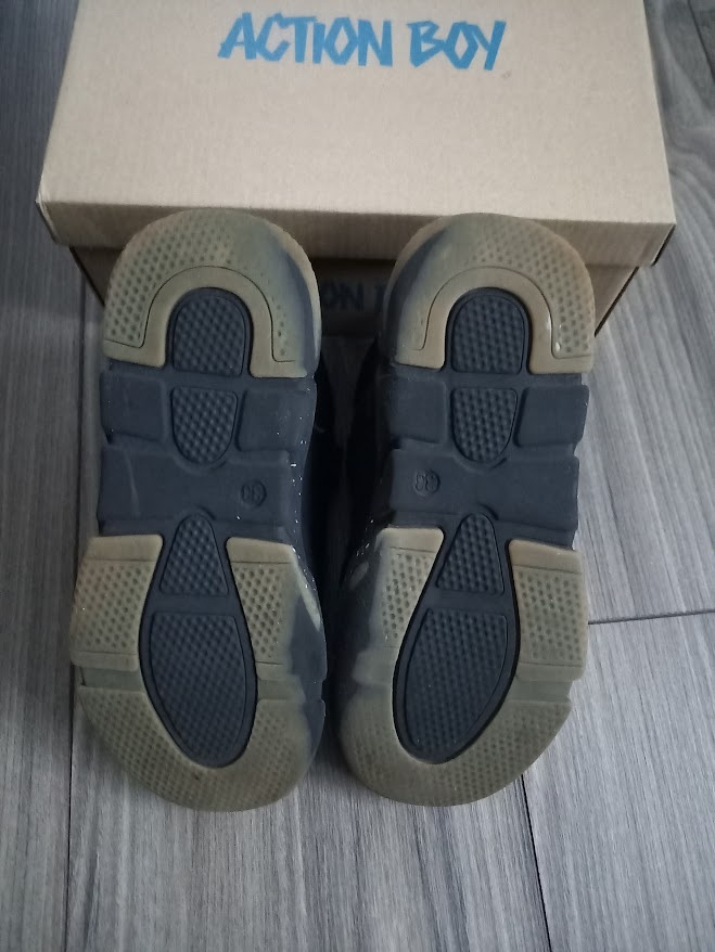 Tenisky Action Boy-super stav, veľkosť 33 - 6