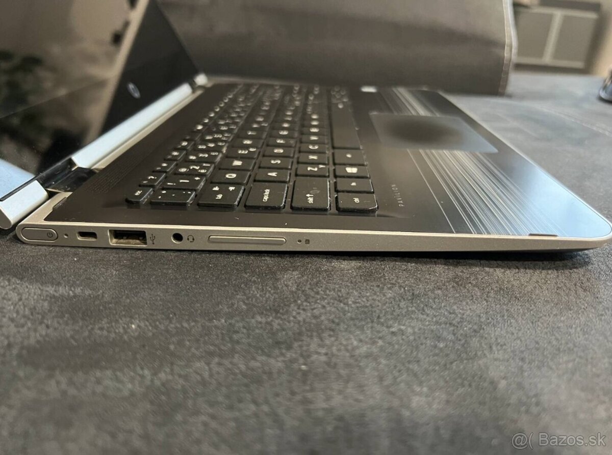 HP Pavilion x360 Convertible i7/8GB/256GB - 6