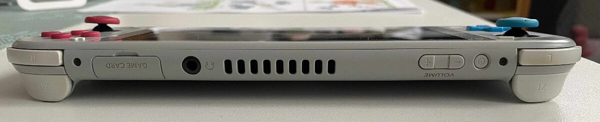 Nintendo Switch Lite Zacian & Zamazenta Edition - 6