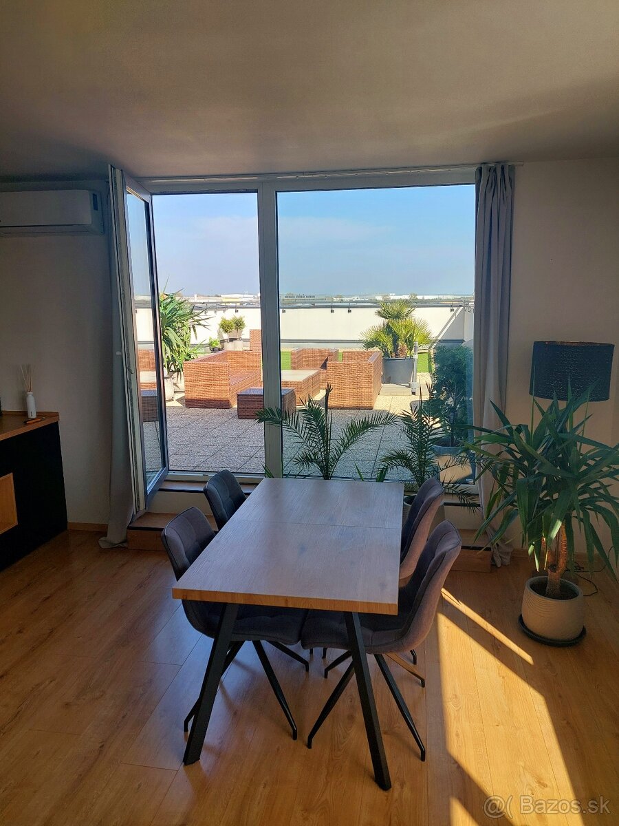 Na predaj priestranný 3-izbový byt s veľkou terasou MIKO - 6