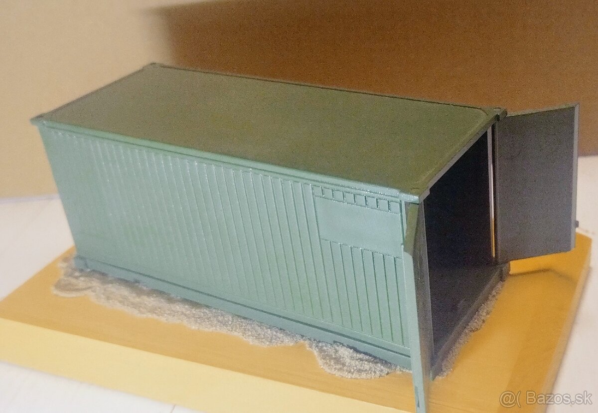 Kontajnery v mierke 1/48 - 6
