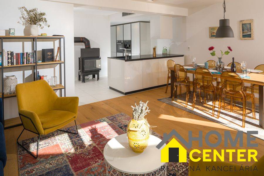 NA PREDAJ LUXUSNÁ kamenná vila / 250 m² / na ostrove HVAR - 6