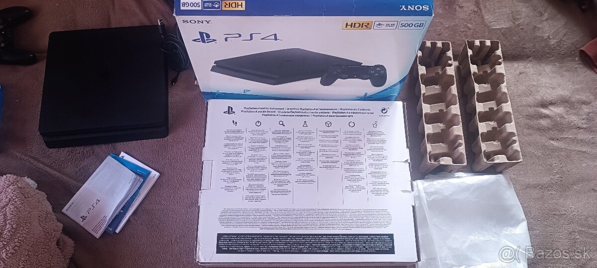 Ps4 slim s hrami a volantom ferrari - 6