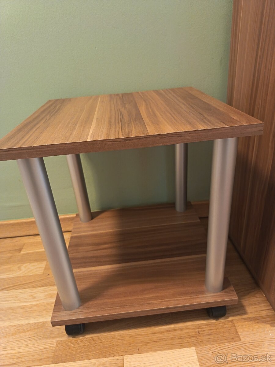 Kancelársky nábytok - 6