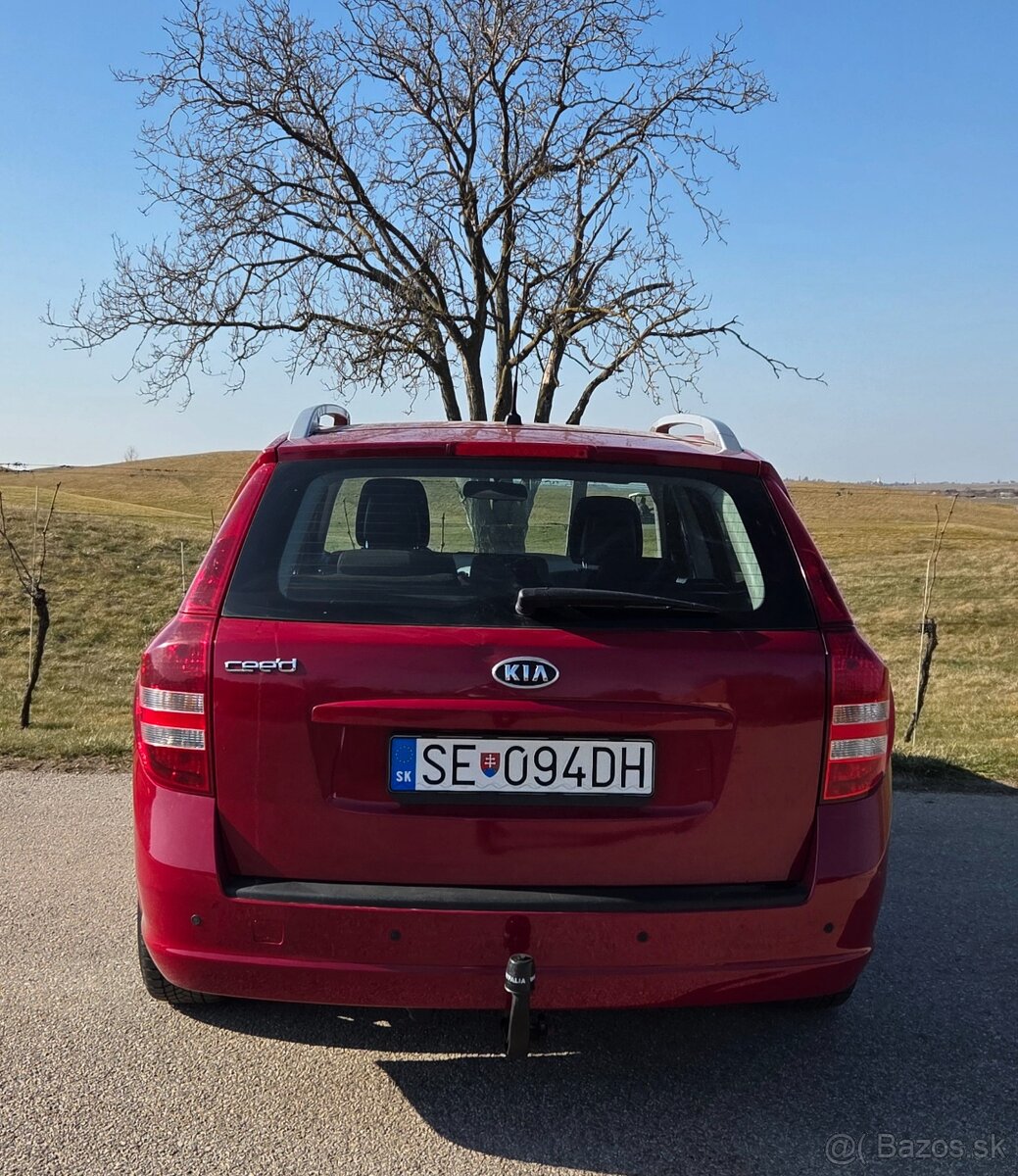 Kia Ceed 1.4 16V 77KW/105 koní R.V.11/2008 - 6