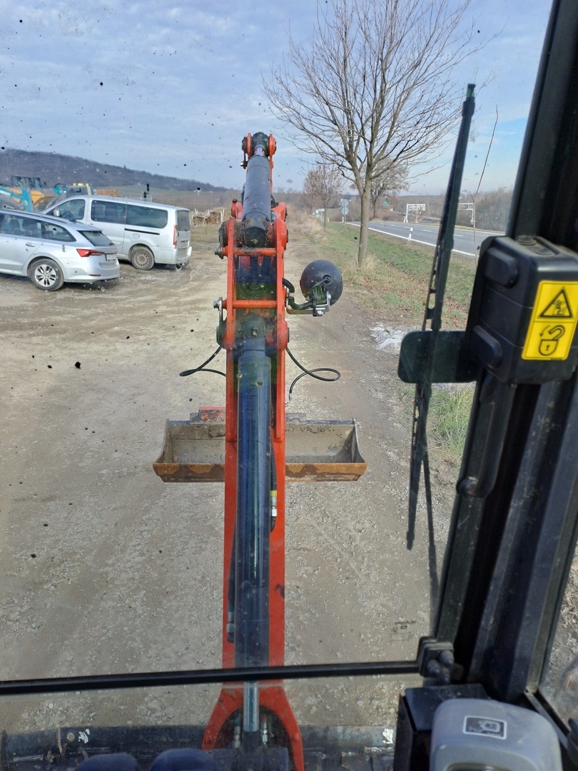 Minirypadlo Kubota KX018-4 - 6