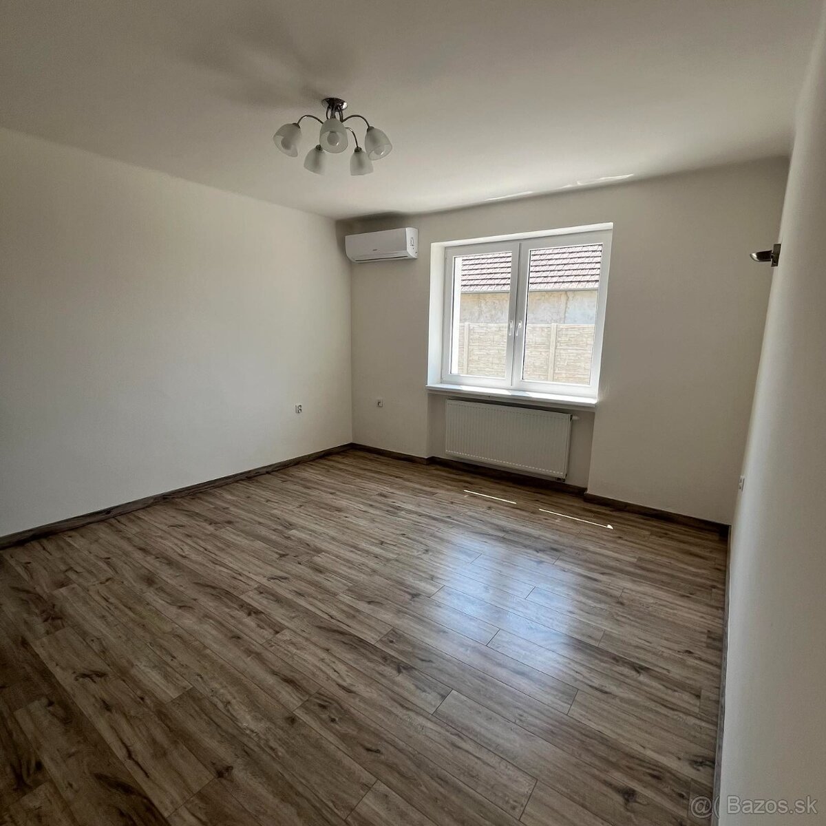 RD s dvoma bytovými jednotkami v Tešedíkove na prenájom - 6