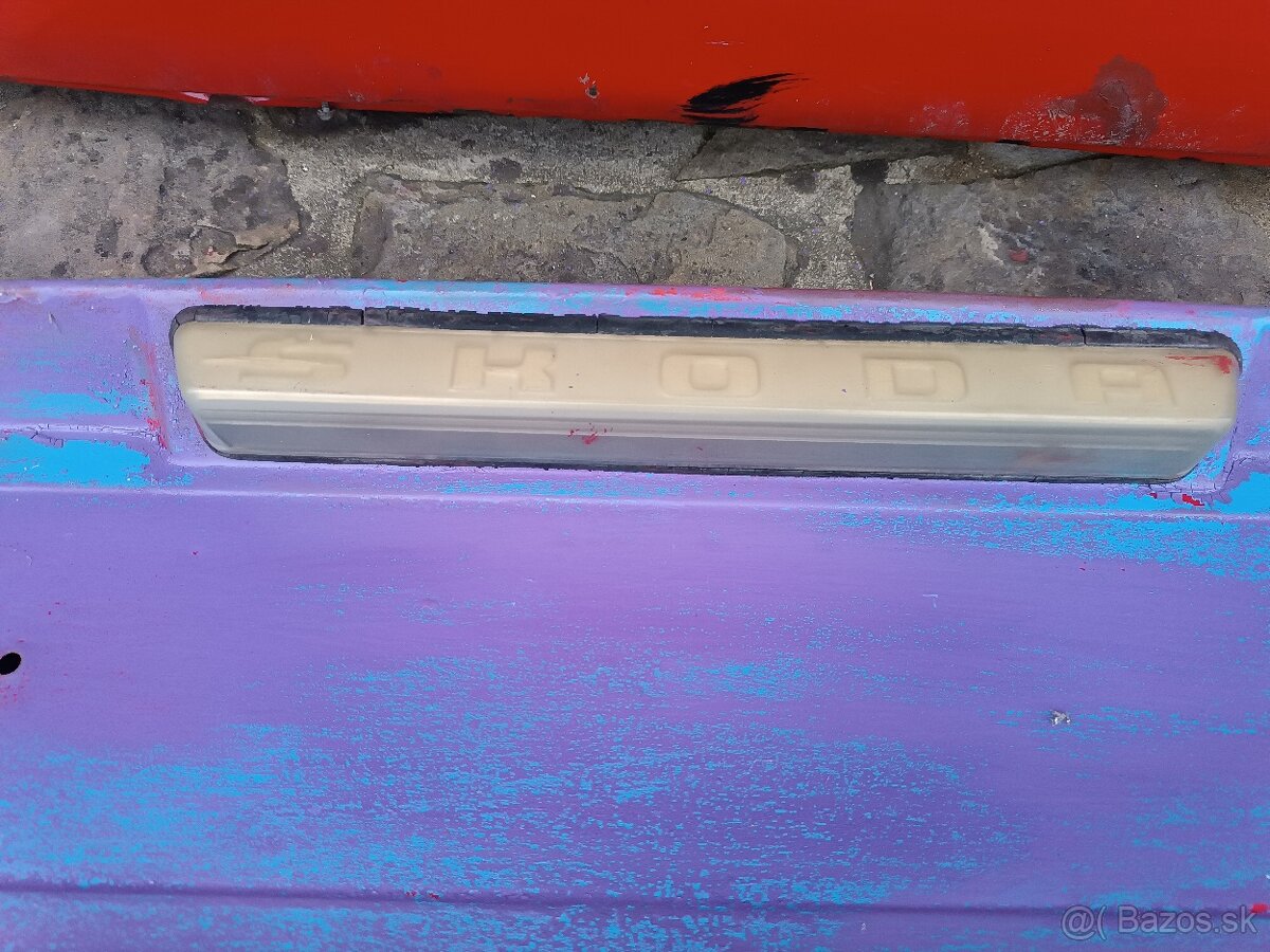 Predám dve zadné čela na škodovku - 6