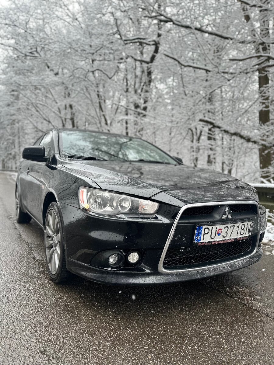 Mitsubishi Lancer 1.8 - 6