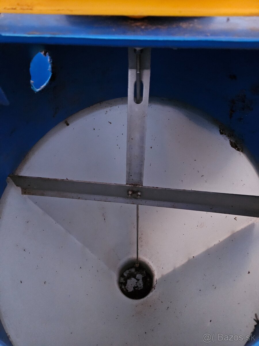 Krmítko pre ošípané - 6