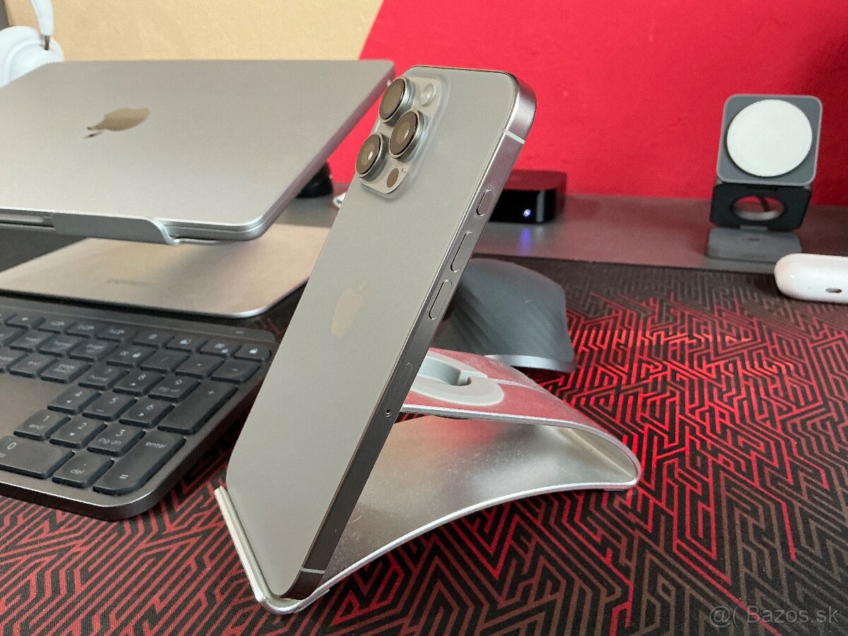 Apple iPhone 16 Pro Max - 6