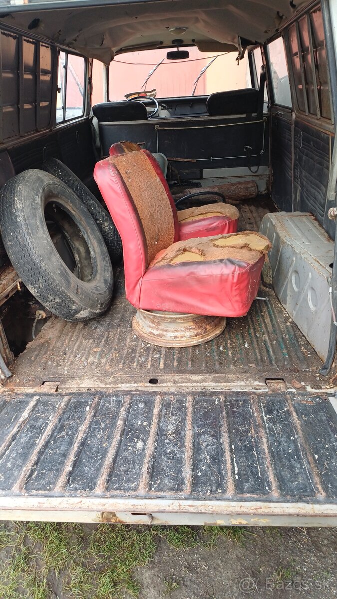 Škoda 1203 zo šiltom - 6