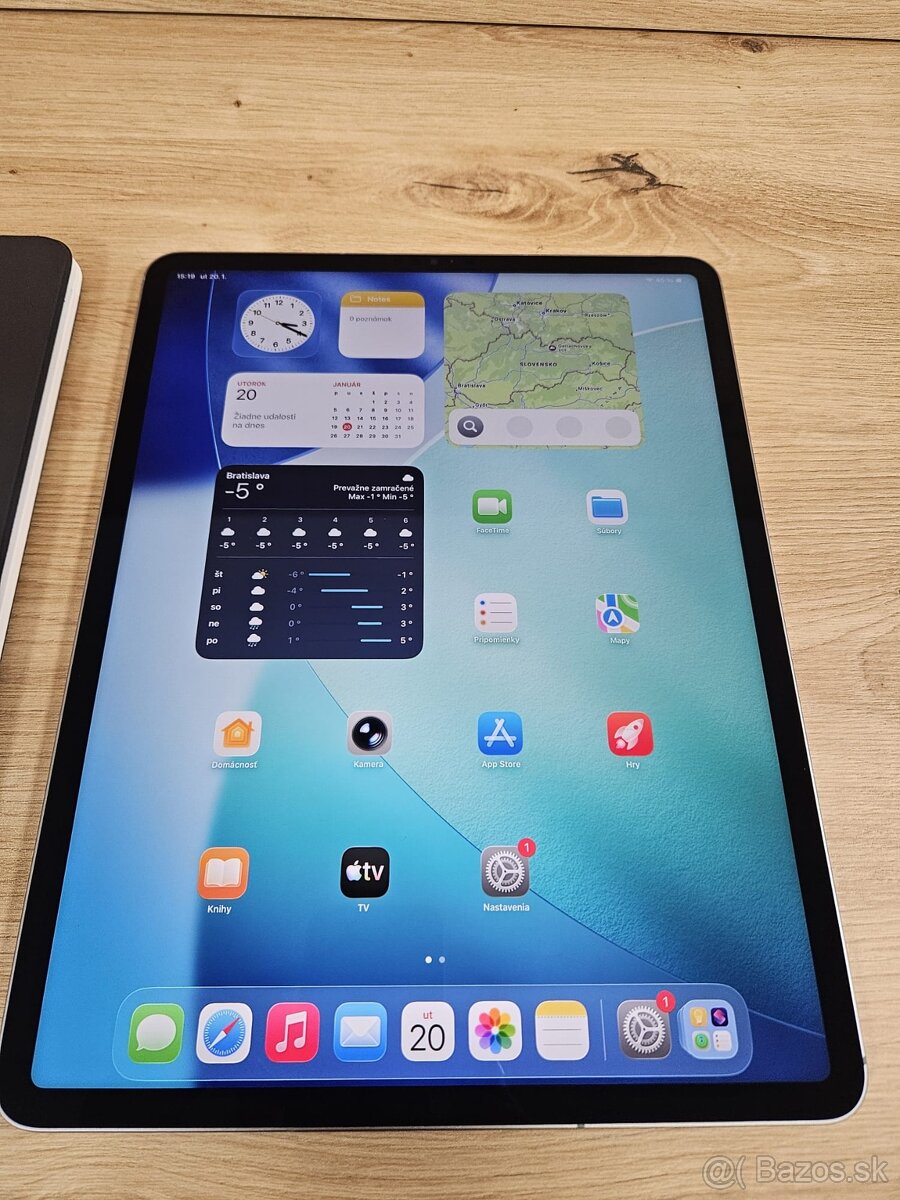 Apple iPad Pro 12.9 palcovy 6.generacia + Apple keyboard - 6