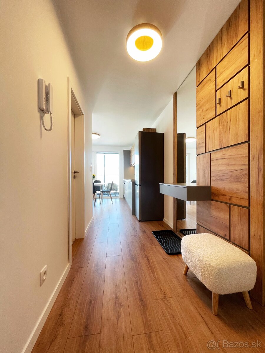 2 izb. byt s balkónom, pivnicou a park. miestom - BA Rača - 6