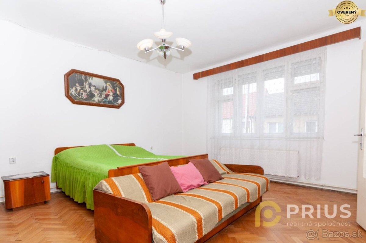 PREDAJ 4 iz RODINNÝ DOM S GARÁŽOU ČULENOVA HC - 6