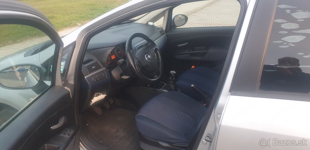 Fiat grande punto 1,2 48kw - 6