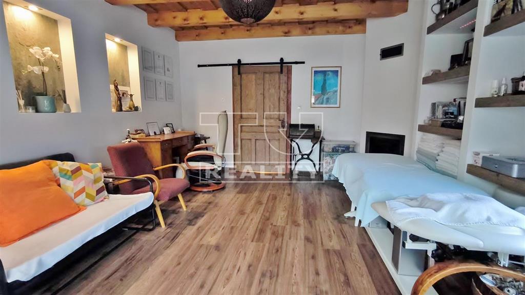 Rodinný dom v historickej časti Modry – skvelá... - 6