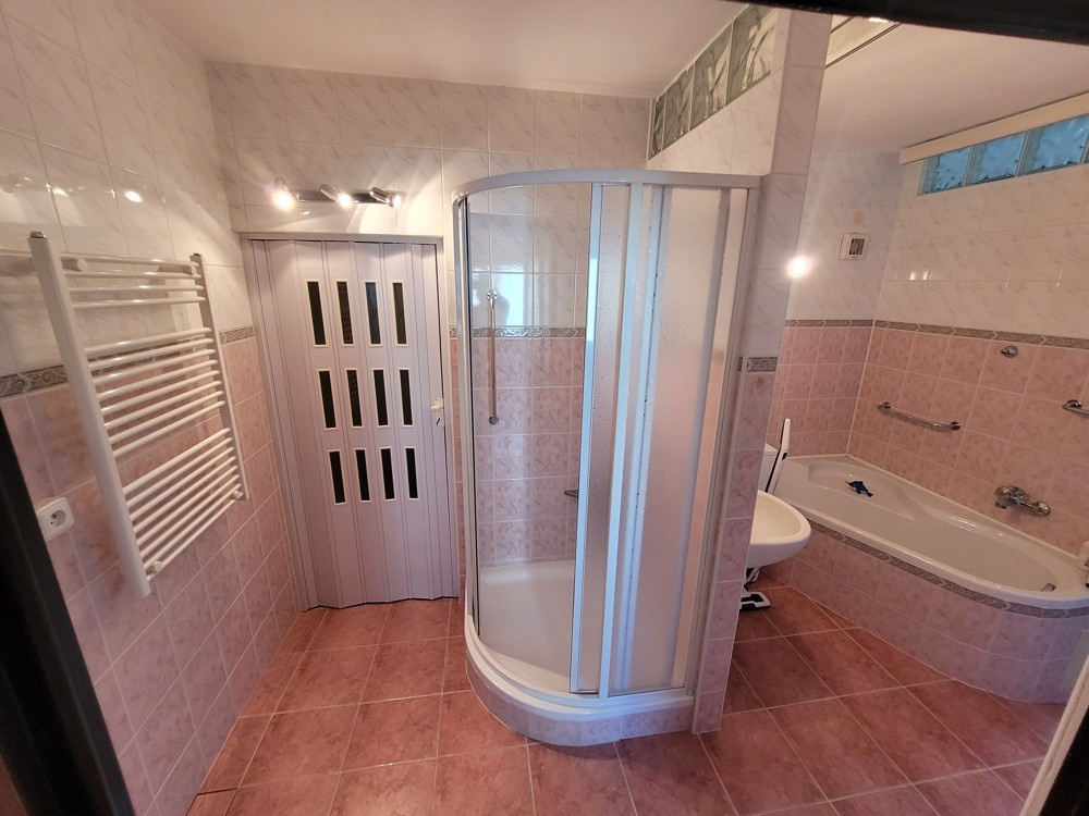 Byt 3+1 Komenského /nad Tescom/ Rožňava - 6