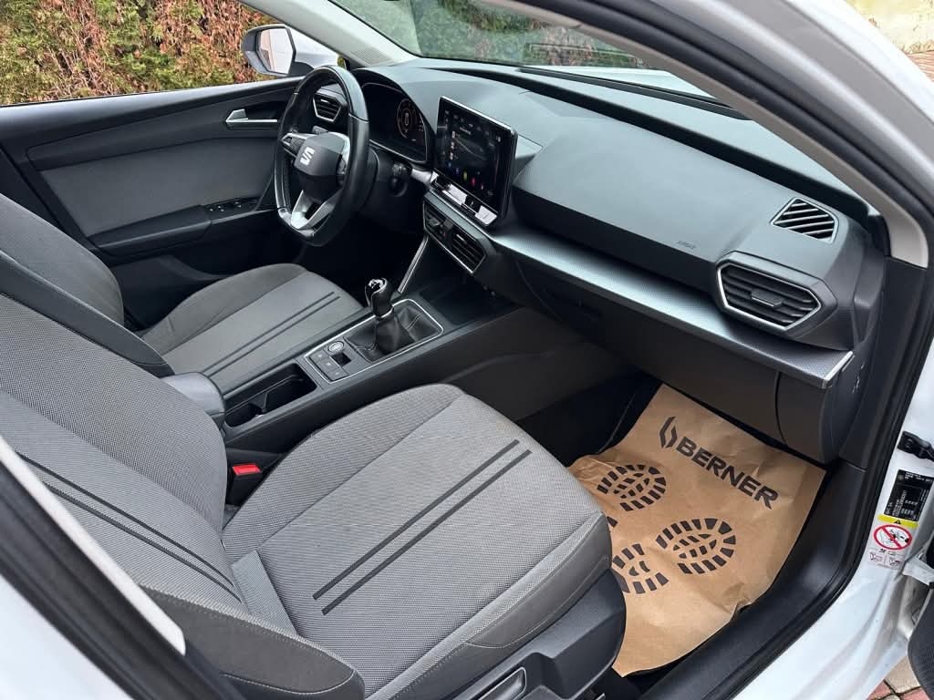 Leon ST (Combi) 2,0 TDI 110kw Virtual LED M6 - 6